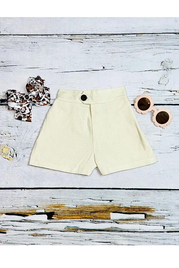 Beige girls short w/black button 230121M