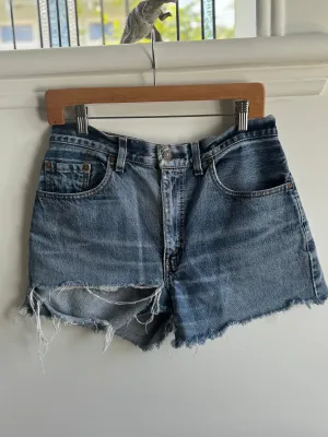 Denim Levis Cut Off Denim Shorts- w Ripped leg - W33