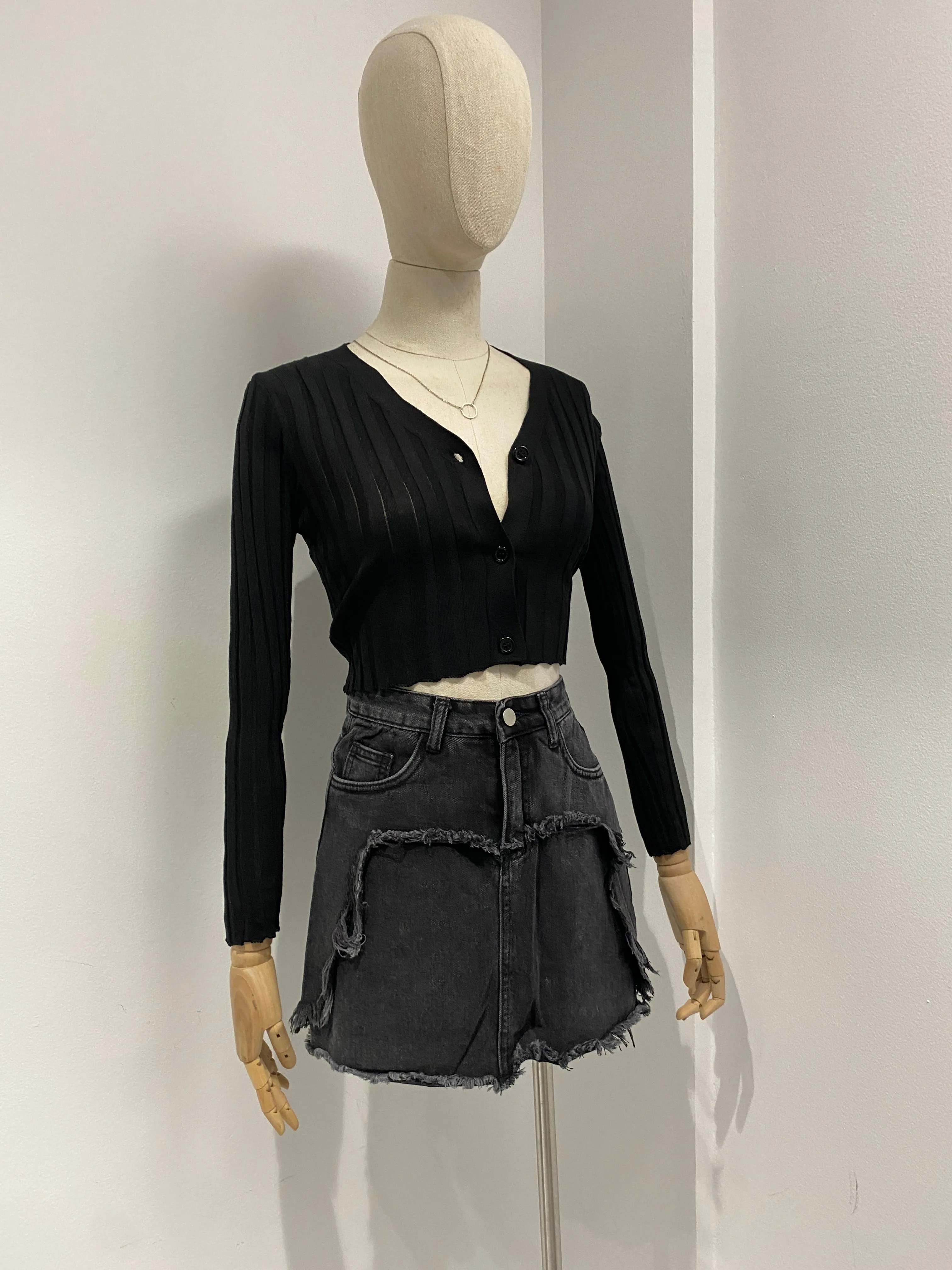 [Good Jeans] Torn Apart Denim Skirt - Black