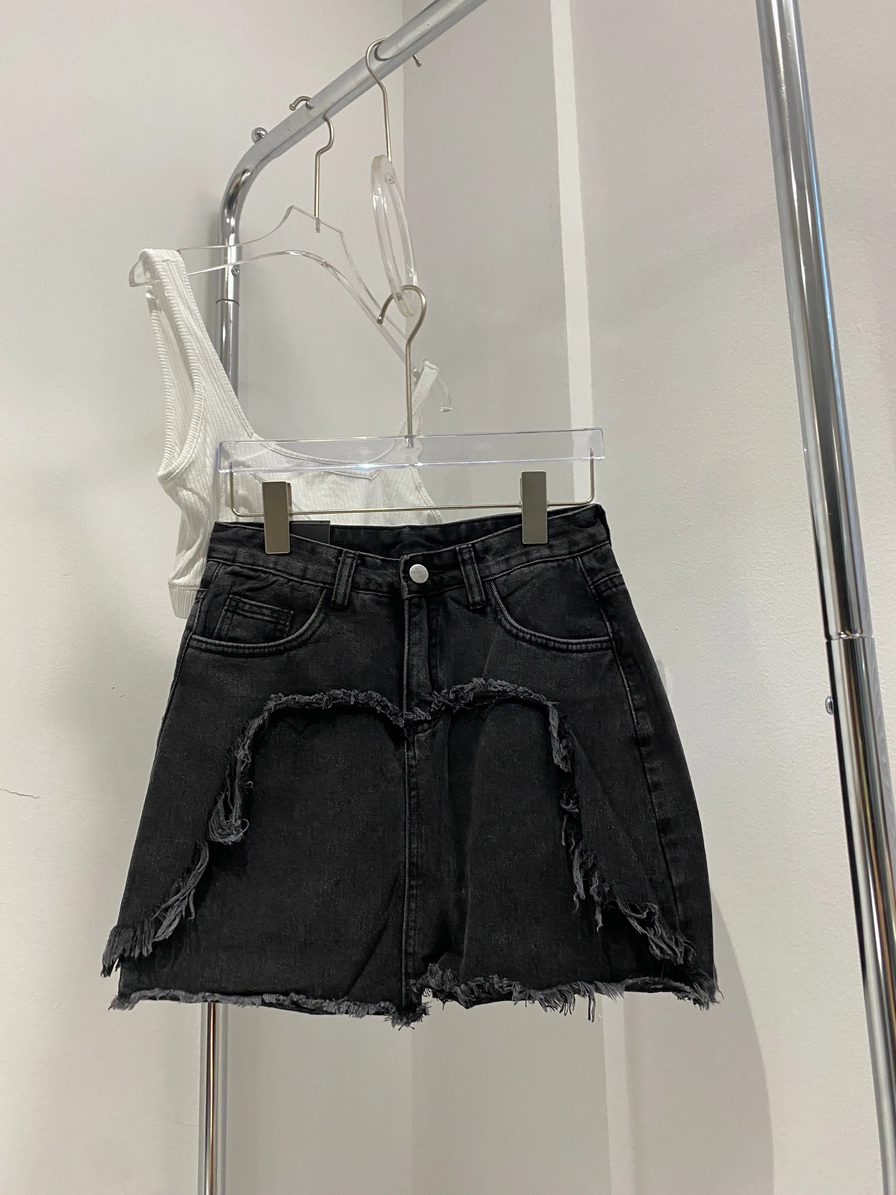 [Good Jeans] Torn Apart Denim Skirt - Black