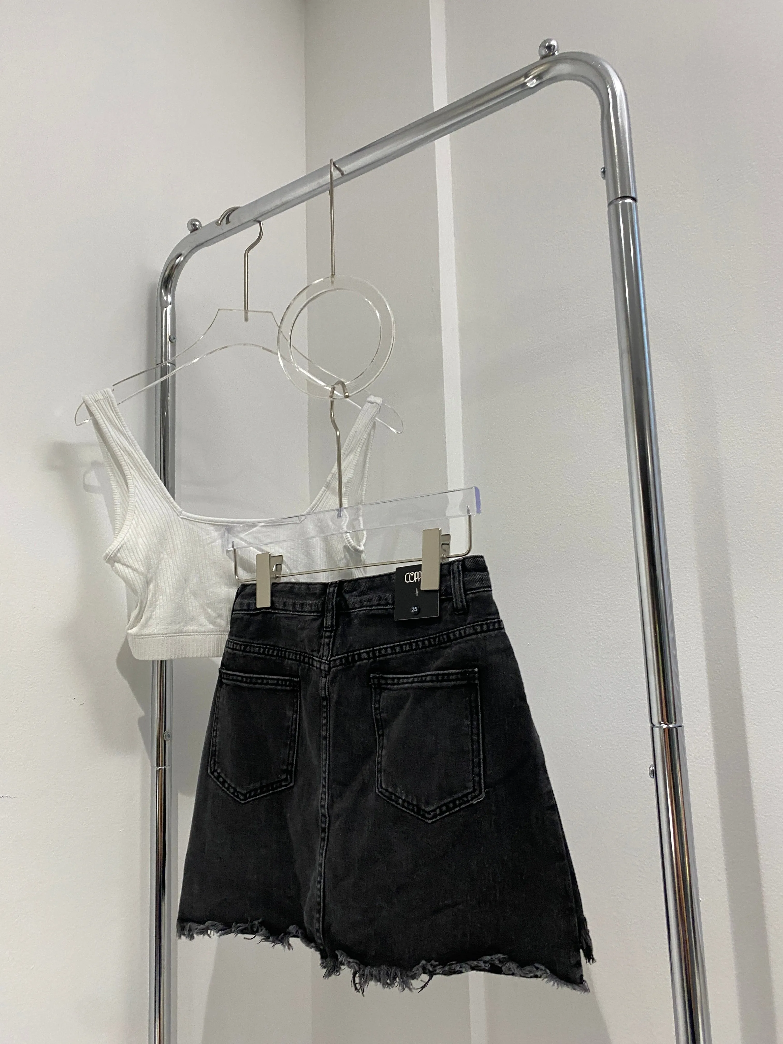 [Good Jeans] Torn Apart Denim Skirt - Black